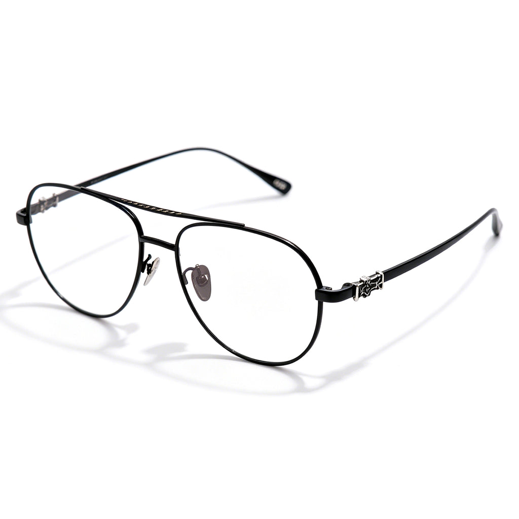 Understated Cool Pilot Style Eyewear, Black Frame for Confident Men