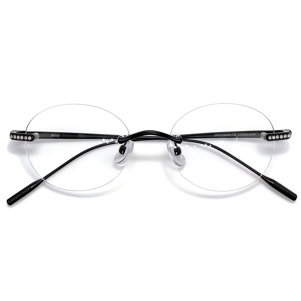 Light luxury and delicate makeup-free glasses