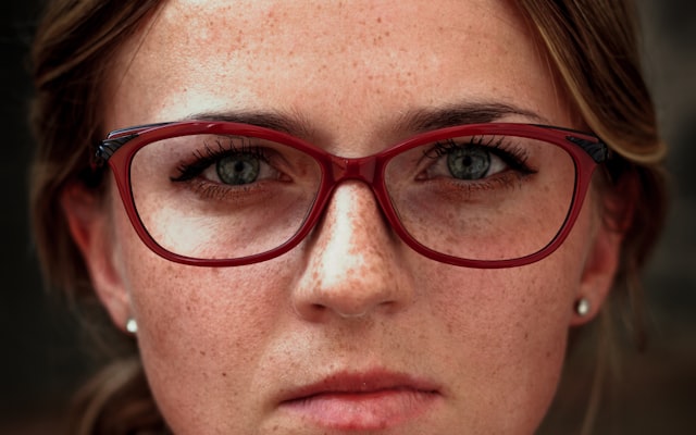Small face glasses: how to avoid frames thaSmall face glasses: how to avoid frames that slide or overwhelm Small face glasses: how to avoid frames that slide or overwhelm slide or overwhelm